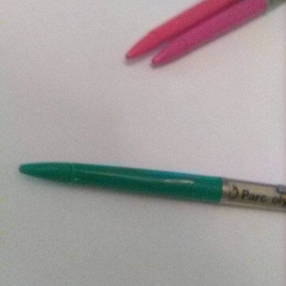 3 Vintage Floating Pens from Canada - Picture 3 of 10